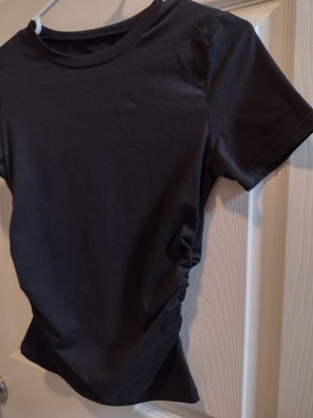 Women’s Black Short-Sleeve Curvy-Tee - Picture 2 of 6